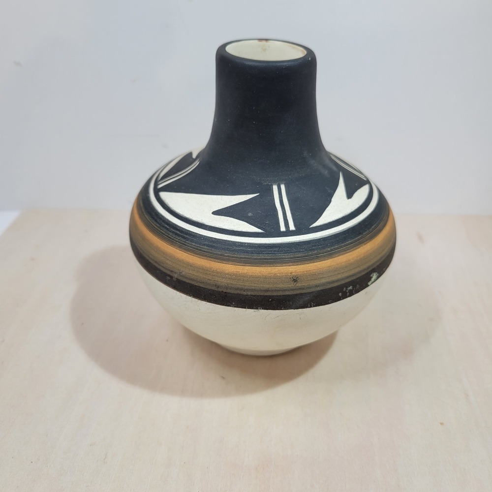 Handmade Southwestern Pottery Vase Black White Orange Geometric‎ Design Signed